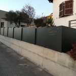 recinzione-ferro-verniciato-lamiera-disegno-taglio-laser-design-azzate-varese-como-milano-ticino-svizzera-2n