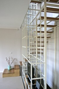 scala-arredo-mobile-riquadri-personalizzata-ferro-verniciato-gradini-legno-design-moderno-azzate-varese-como-milano-brianza-svizzera-canton-ticino-1c