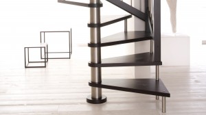 scala-chiocciola-moderna-design-novalinea-top-inox-square-pianta-quadrata-economica-gradini-legno-ringhiera-acciaio-inox-azzate-varese-como-milano-brianza-svizzera-canton-ticino-1a