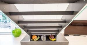 scala-moderna-design-novalinea-laser-avantgarde-gradini-rivestimento-pelle-ringhiera-vetro-extrachiaro-doppio-cosciale-azzate-varese-como-milano-brianza-svizzera-canton-ticino-1c