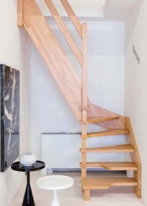 scala-moderna-design-novalinea-snl-economica-gradini-sagomati-ringhiera-fasce-legno-azzate-varese-como-milano-brianza-svizzera-canton-ticino-1a
