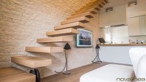 scala-sospesa-moderna-design-novalinea-futura-eagle-economica-gradini-sospesi-senza-ringhiera-legno-azzate-varese-como-milano-brianza-svizzera-canton-ticino-2a