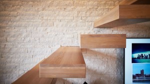 scala-sospesa-moderna-design-novalinea-futura-eagle-economica-gradini-sospesi-senza-ringhiera-legno-azzate-varese-como-milano-brianza-svizzera-canton-ticino-2d